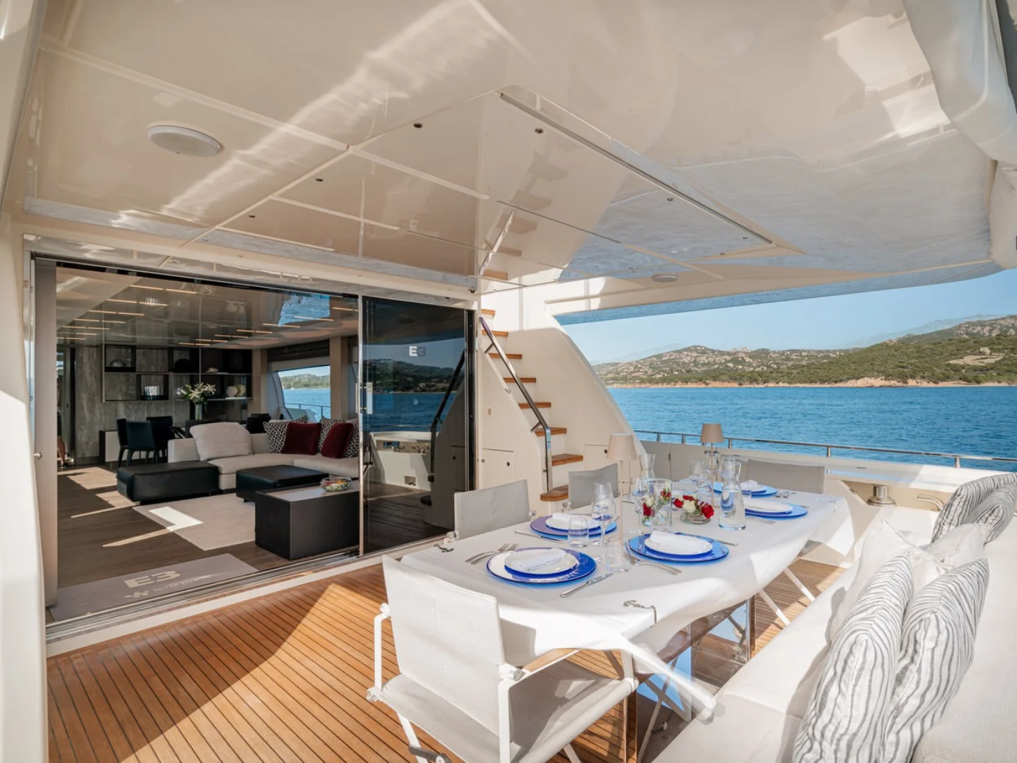E3 | Ferretti 850 - Photo 21