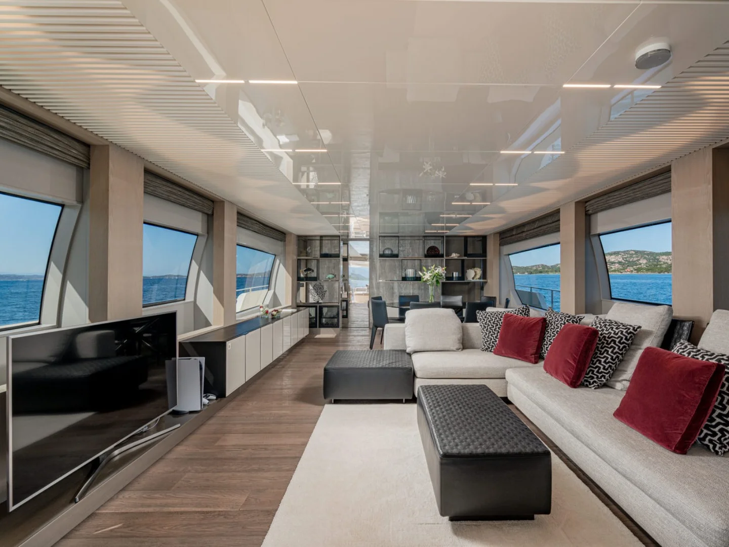 E3 | Ferretti 850 - Photo 50
