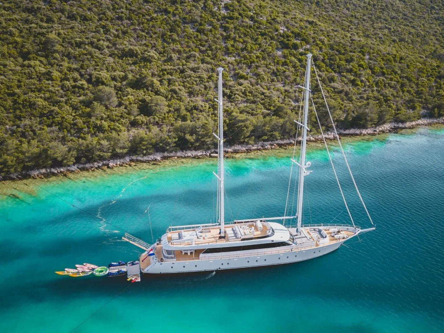 AURUM SKY | Custom 43.5 M - Photo 4