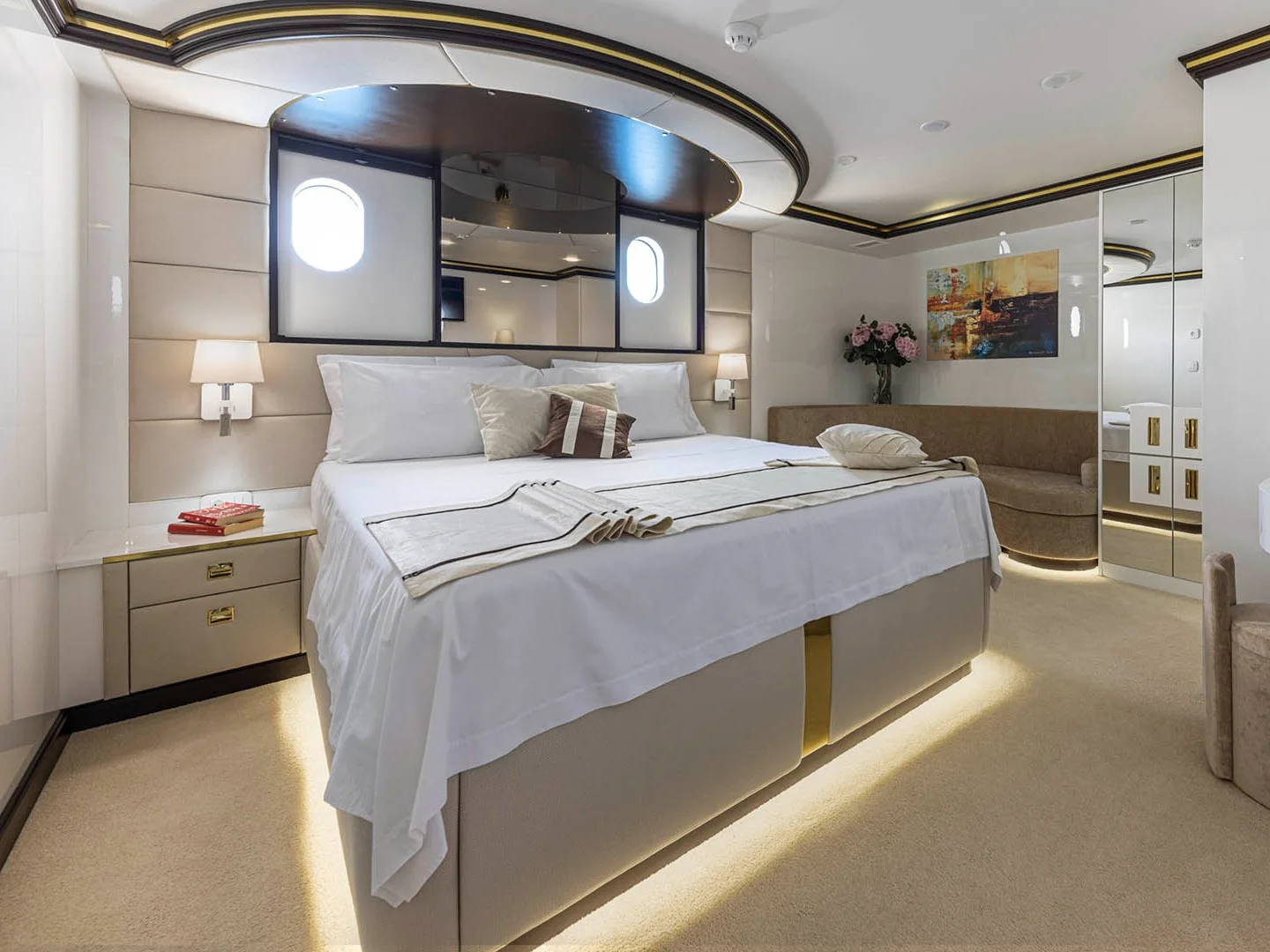 AURUM SKY | Custom 43.5 M - Photo 20