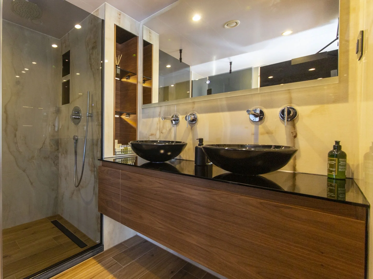 ANTHEA | Custom 52M - Photo 20