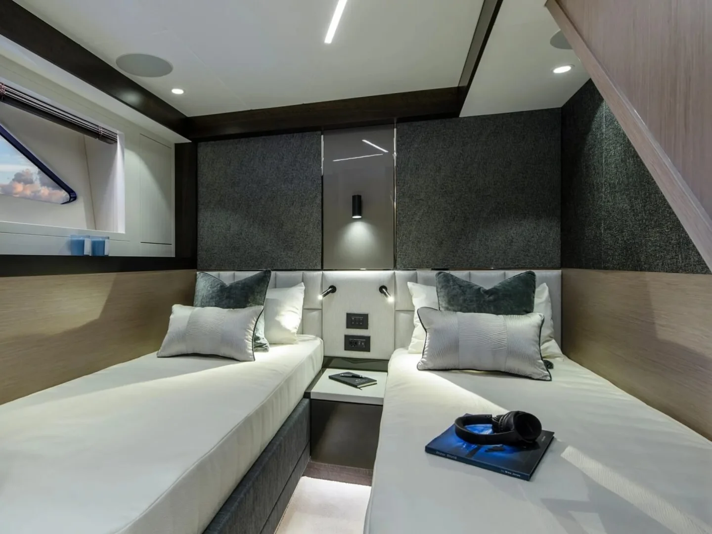APOLLO | Sunseeker Manhattan 68 - Photo 20