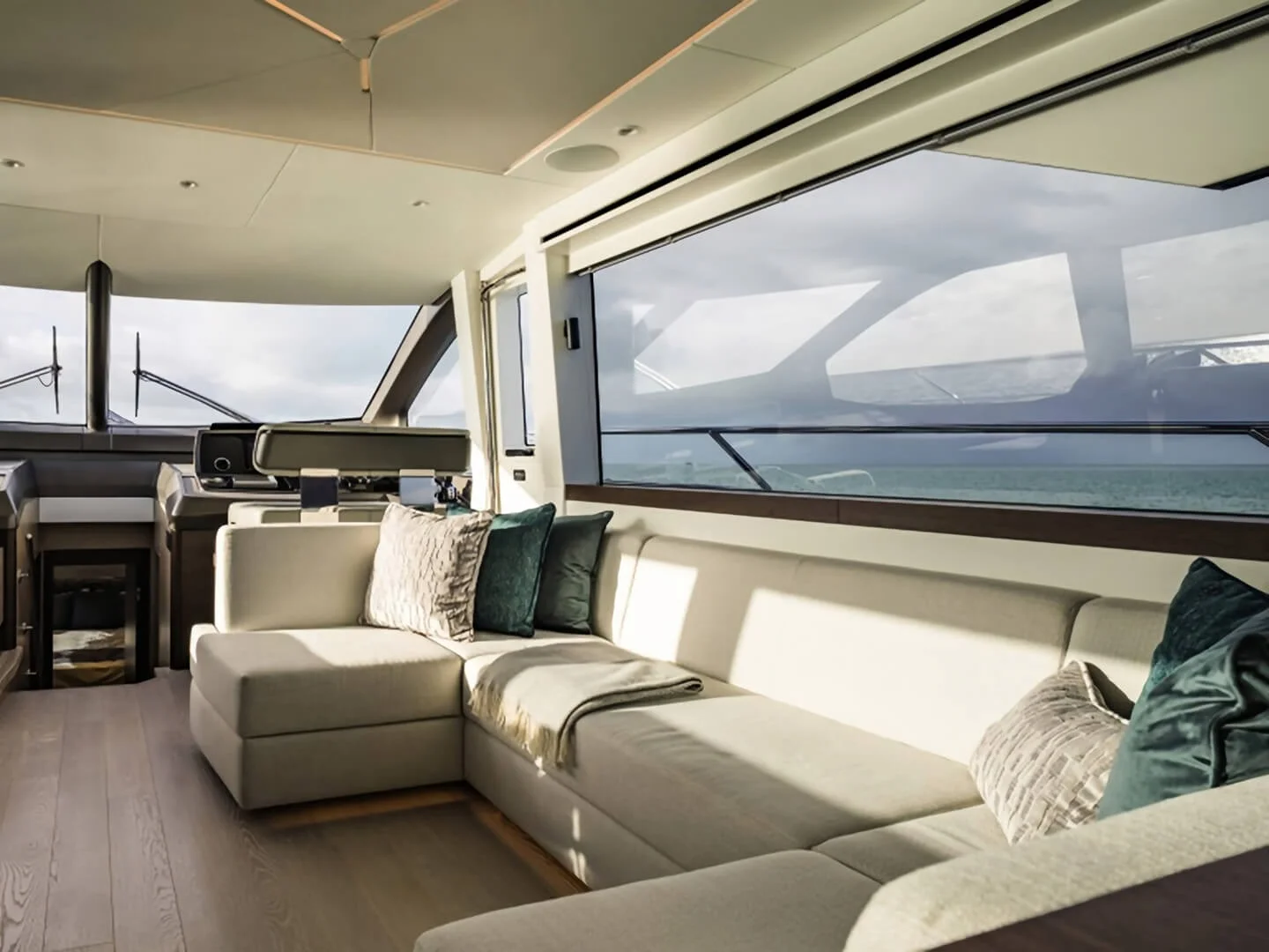 APOLLO | Sunseeker Manhattan 68 - Photo 13