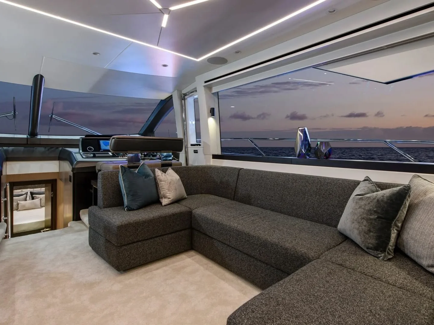APOLLO | Sunseeker Manhattan 68 - Photo 8