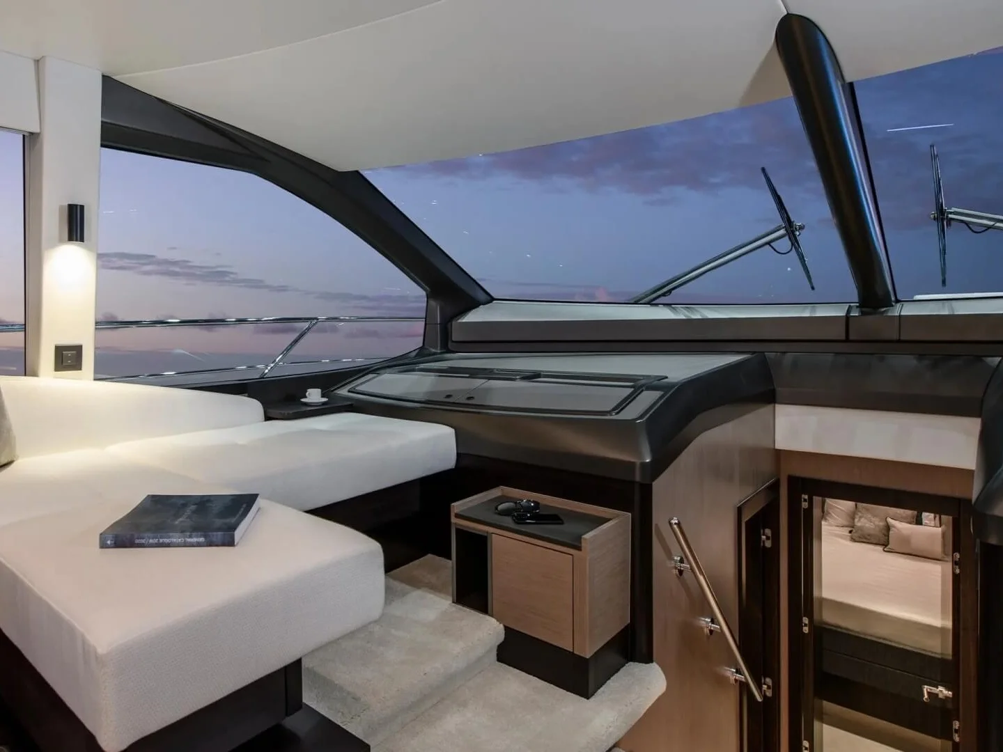 APOLLO | Sunseeker Manhattan 68 - Photo 9