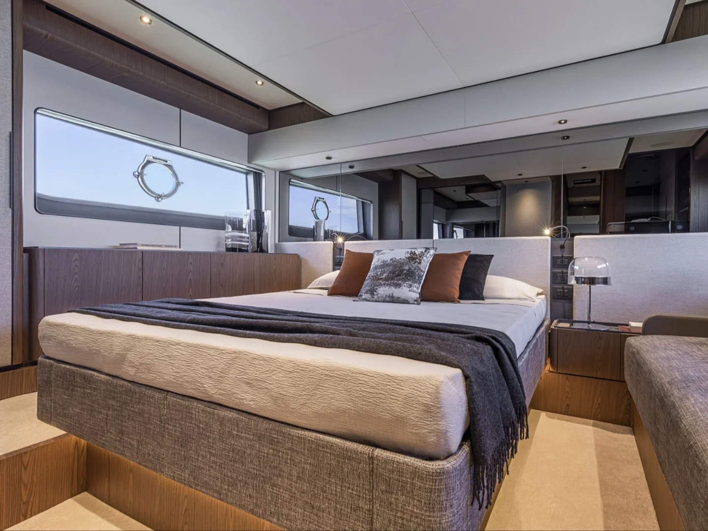DAENI | Ferretti 580 - Photo 17