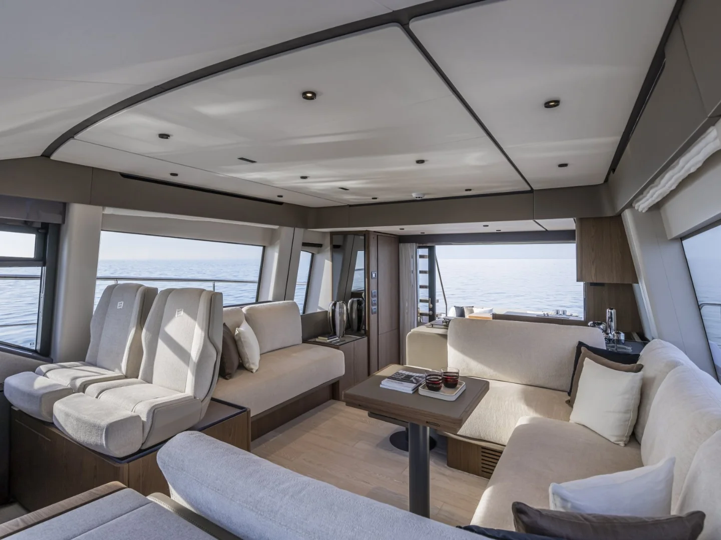 DAENI | Ferretti 580 - Photo 8
