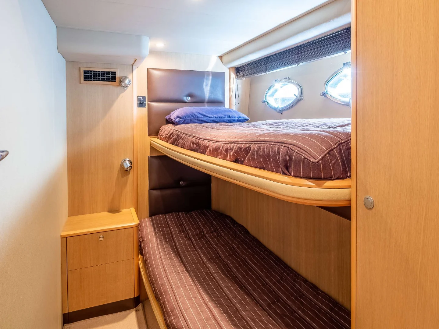 THE COMMISSIONER | Viking 58 - Photo 8