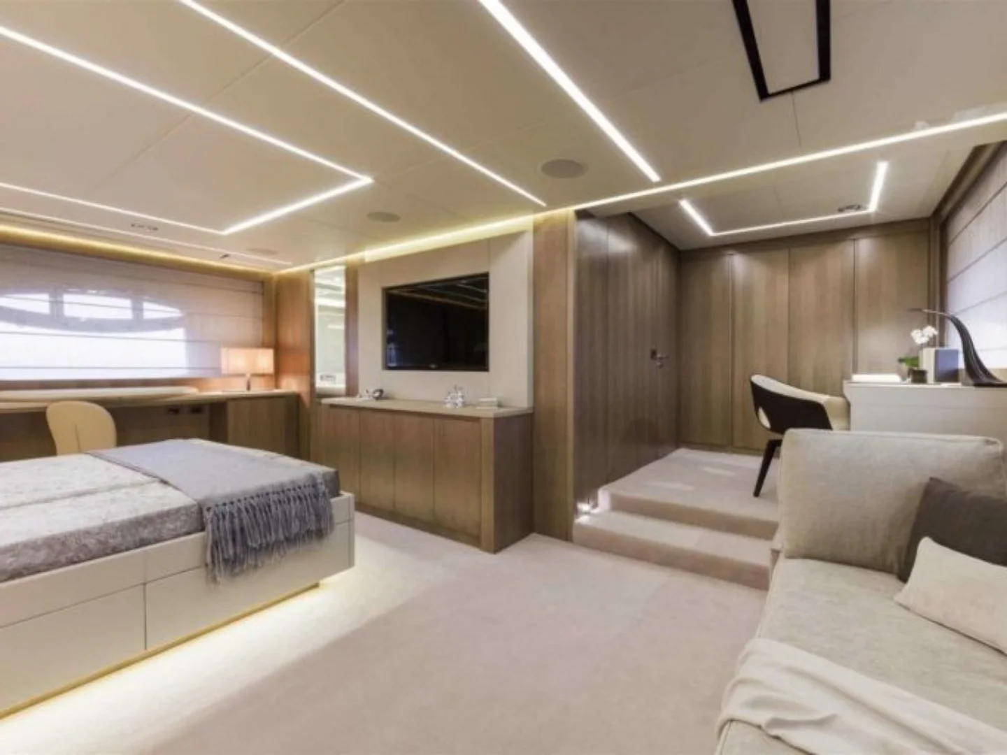 NAAV | Pershing 108 - Photo 21