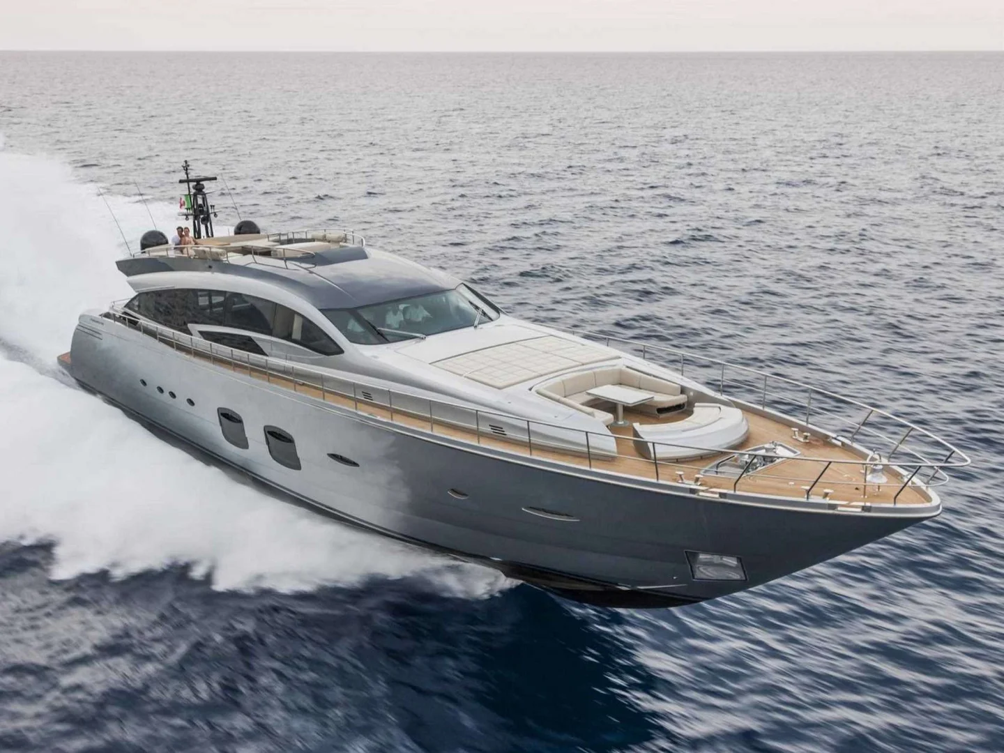 NAAV | Pershing 108 - Photo 3