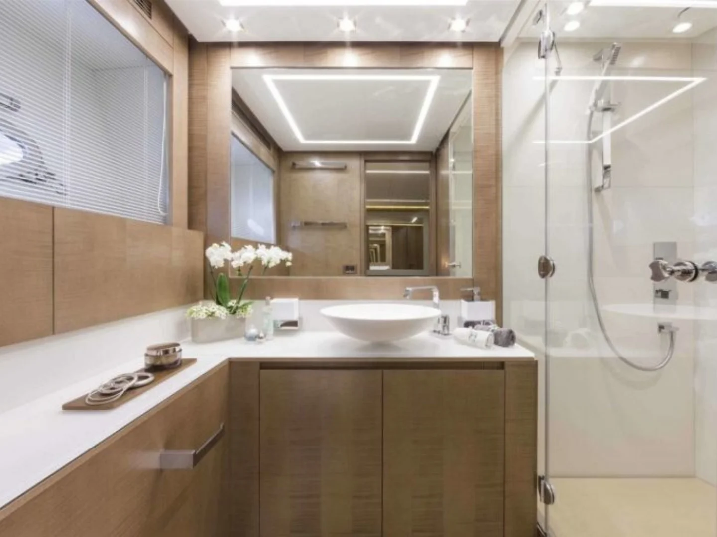 NAAV | Pershing 108 - Photo 29