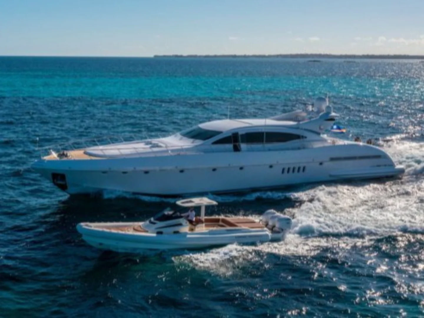 TOTAL | Mangusta 108 - Photo 4