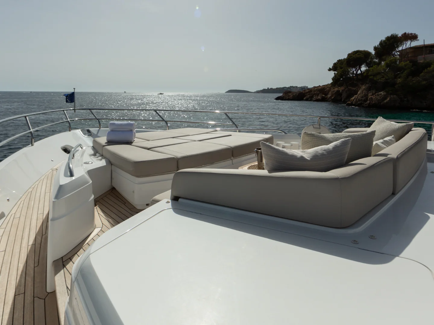 MIO BARCO II | Princess Y78 - Photo 11