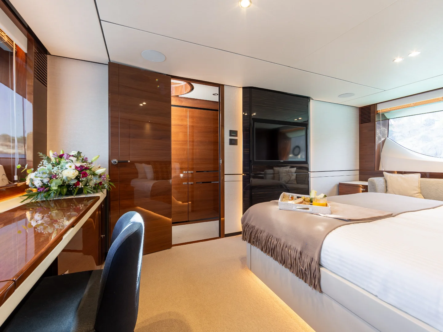 MIO BARCO II | Princess Y78 - Photo 38