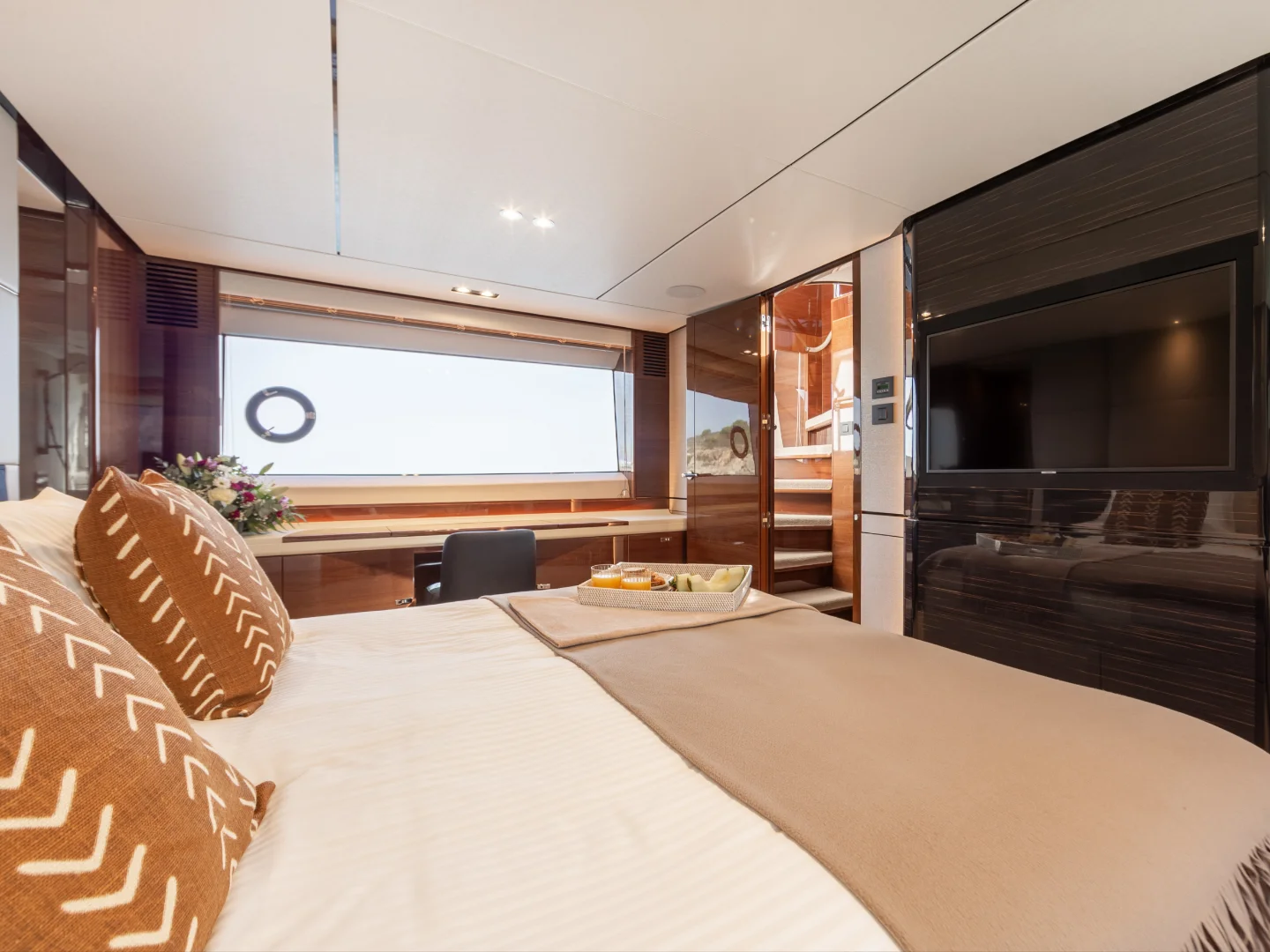 MIO BARCO II | Princess Y78 - Photo 37