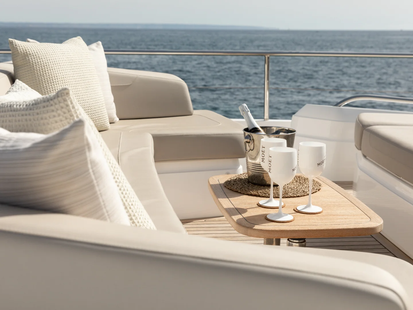 MIO BARCO II | Princess Y78 - Photo 18