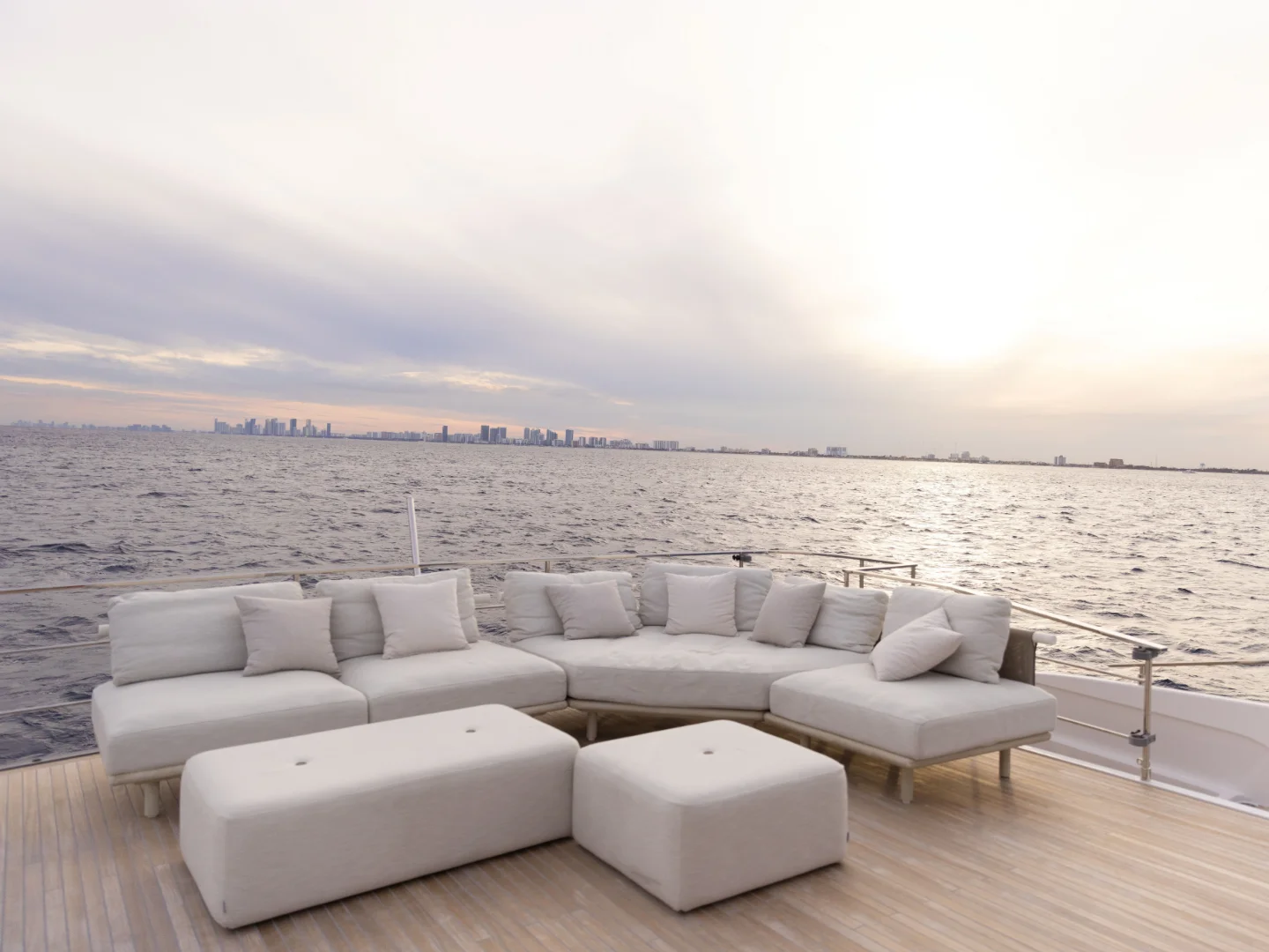 KARMA | Ferretti 100' - Photo 15