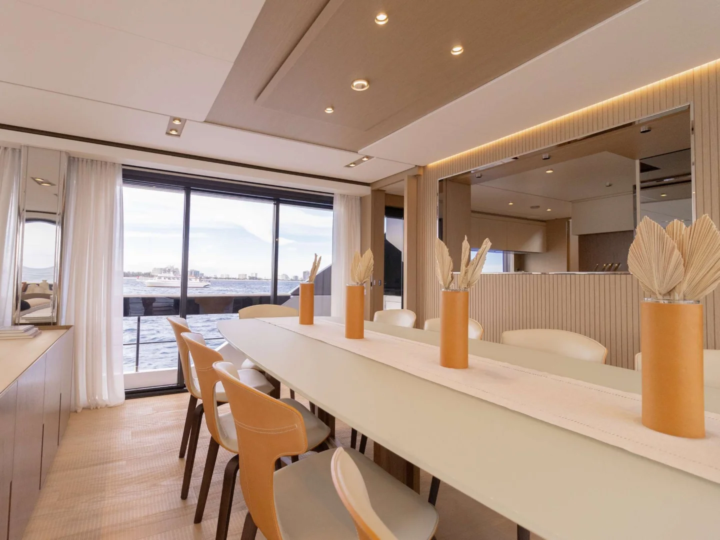 KARMA | Ferretti 100' - Photo 23