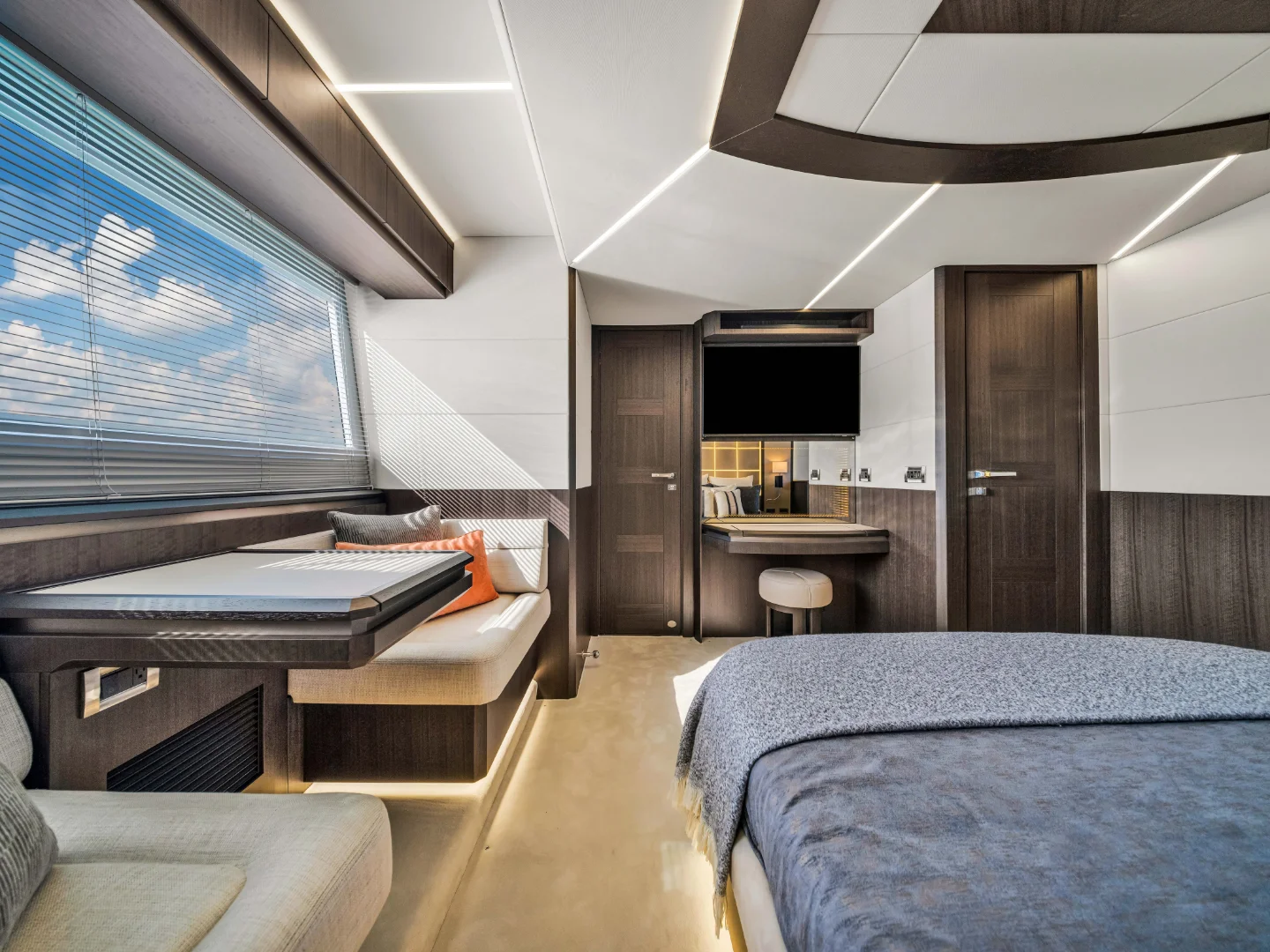 SEVEN SEAS | Galeon 68' - Photo 43