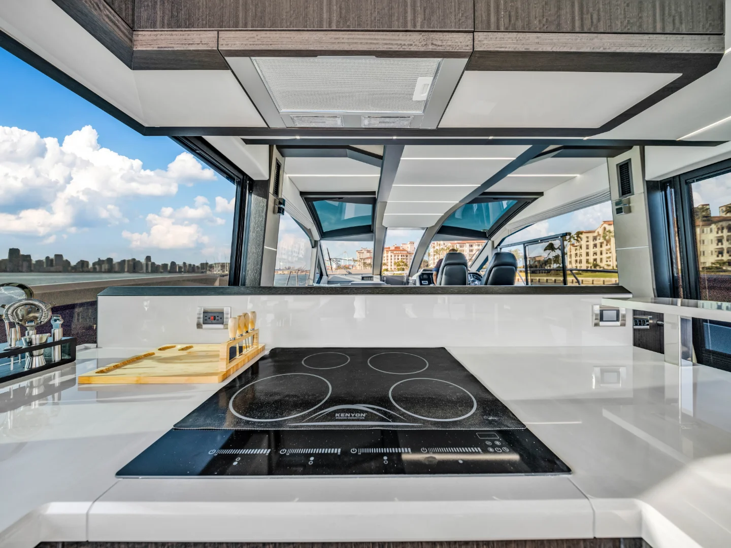 SEVEN SEAS | Galeon 68' - Photo 20