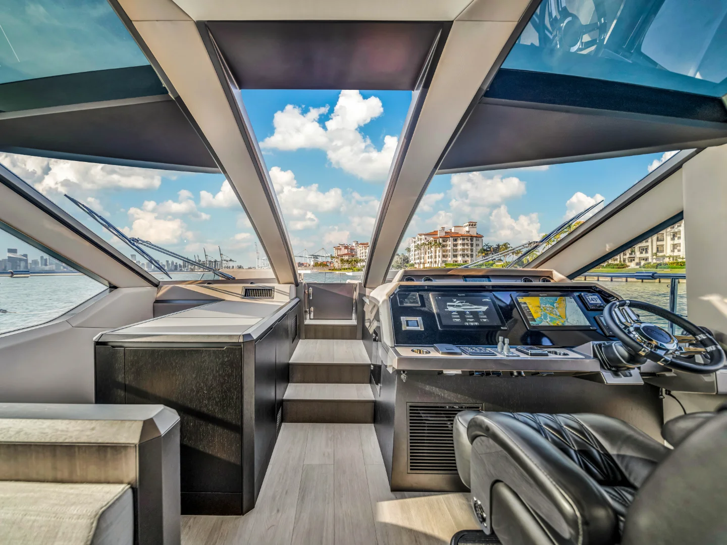 SEVEN SEAS | Galeon 68' - Photo 17