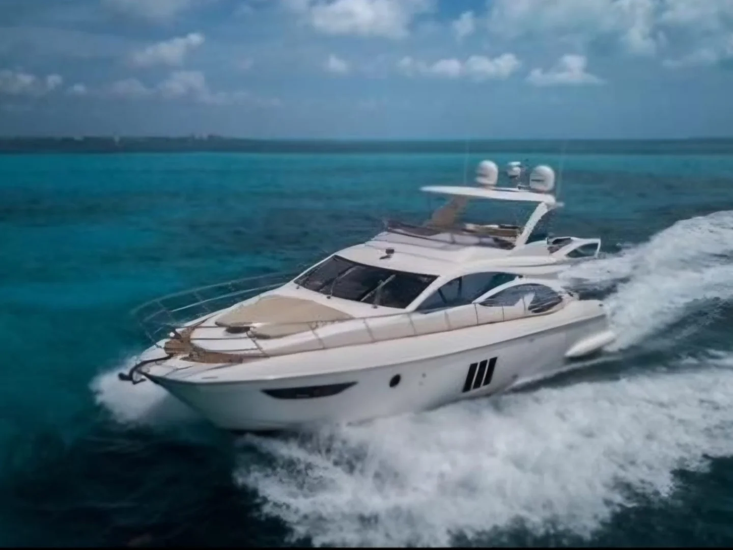 FREEDOM | Azimut 65 - Photo 6