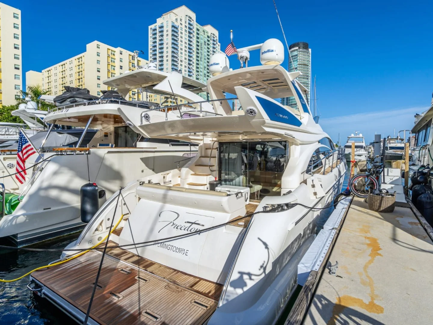 FREEDOM | Azimut 65 - Photo 28