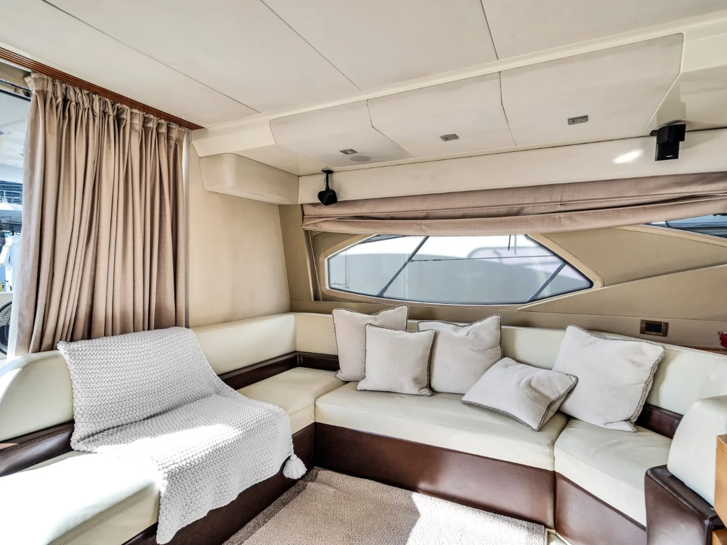 FREEDOM | Azimut 65 - Photo 33
