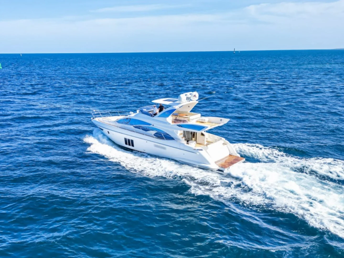 FREEDOM | Azimut 65 - Photo 4