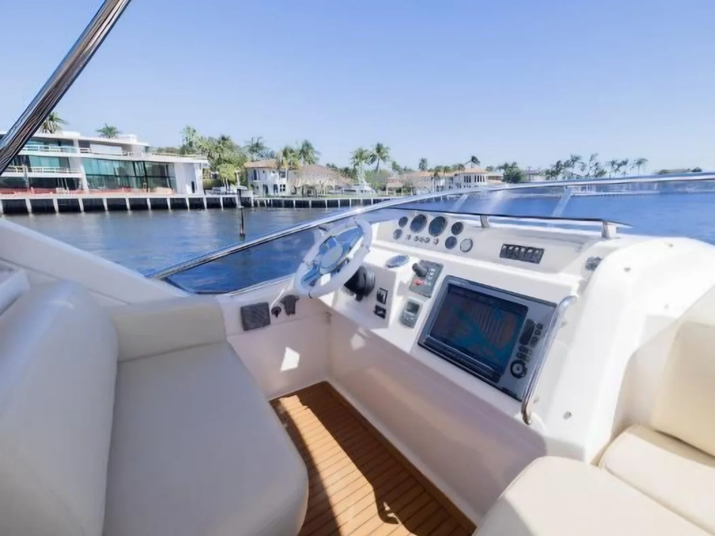 FREEDOM | Azimut 65 - Photo 9