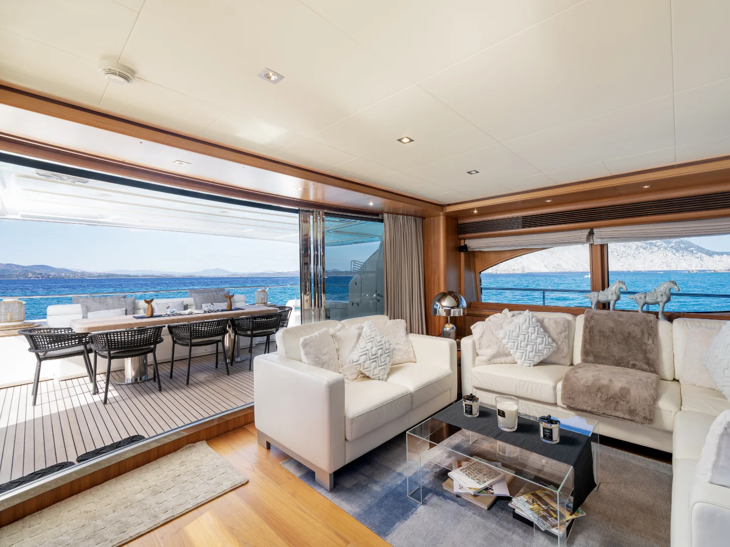 ETHNA | Ferretti Custom Line 97 - Photo 16