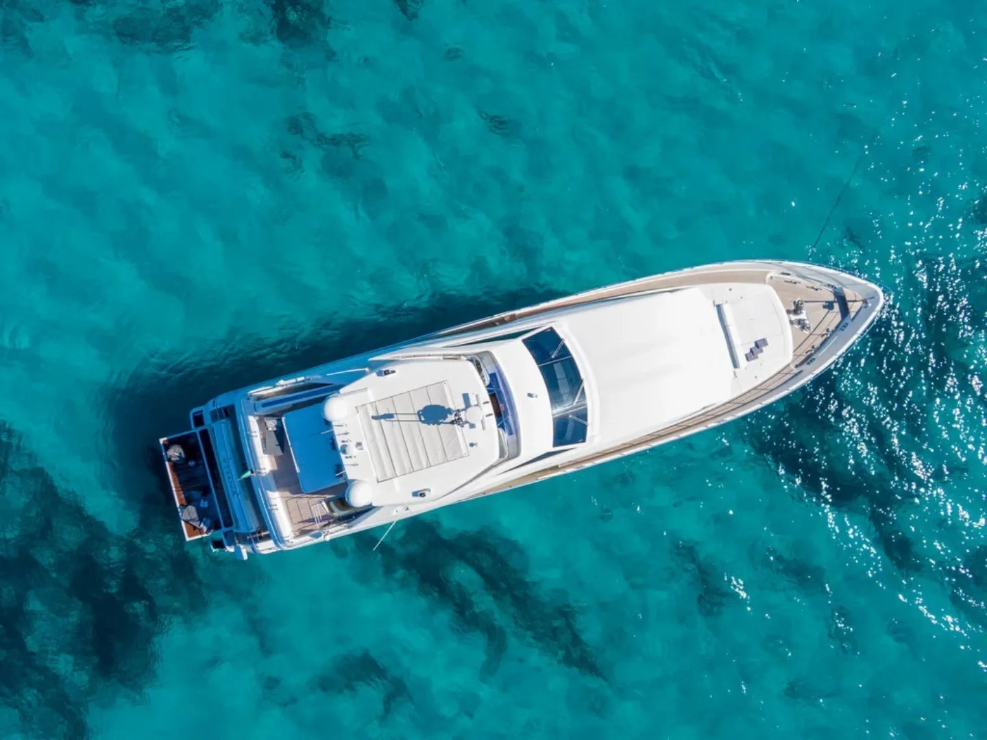 ETHNA | Ferretti Custom Line 97 - Photo 6