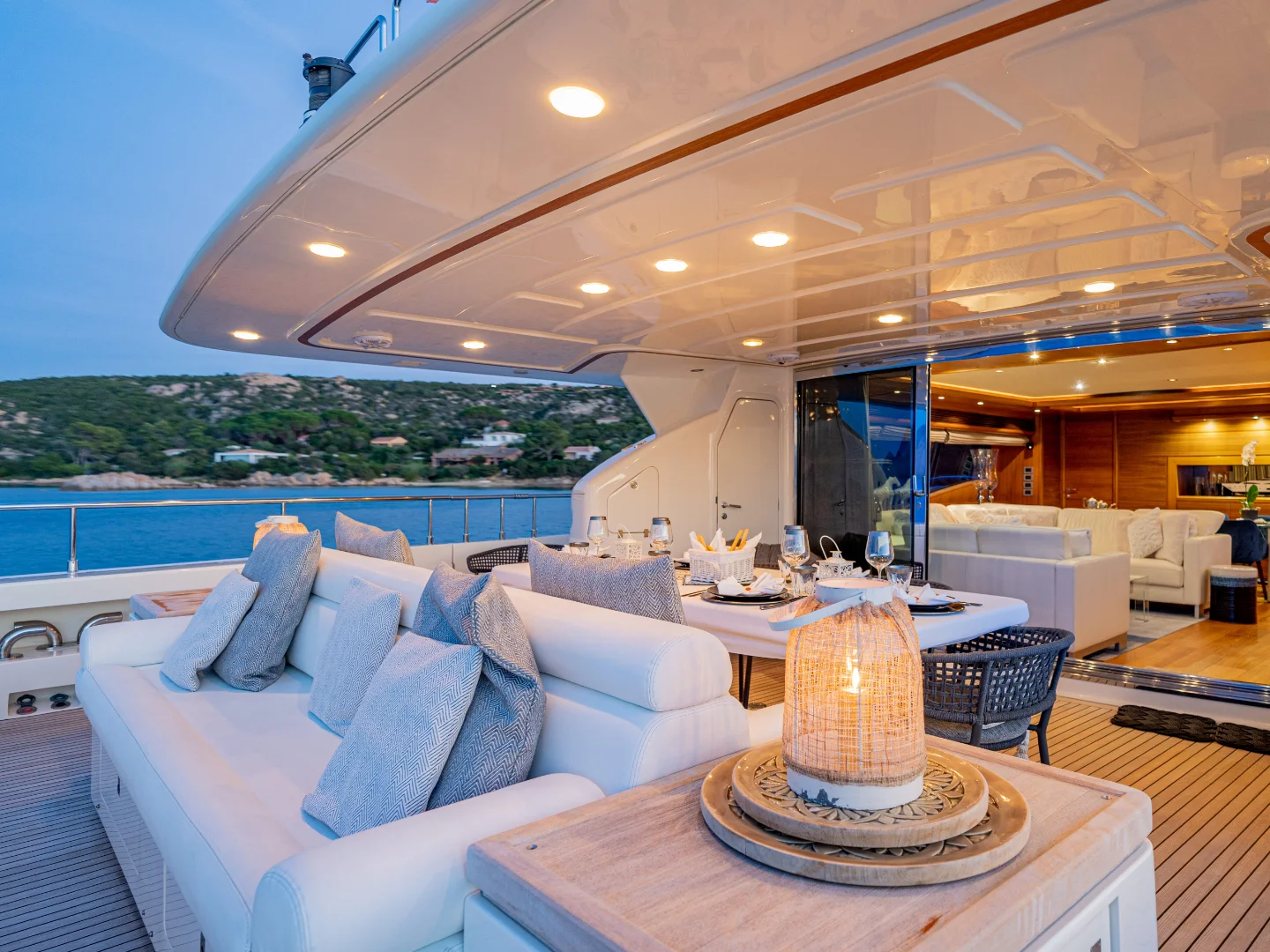 ETHNA | Ferretti Custom Line 97 - Photo 13