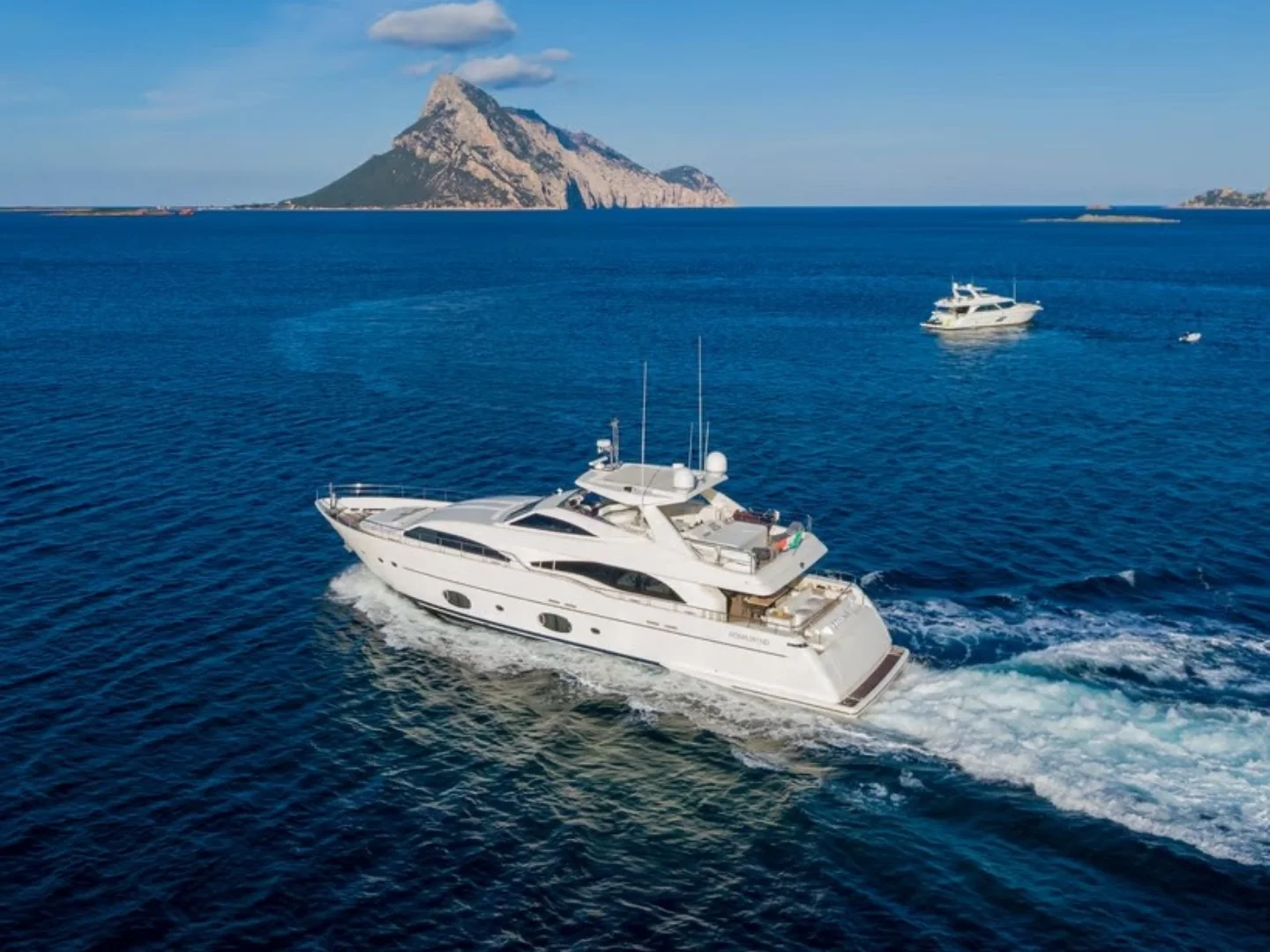 ETHNA | Ferretti Custom Line 97 - Photo 3