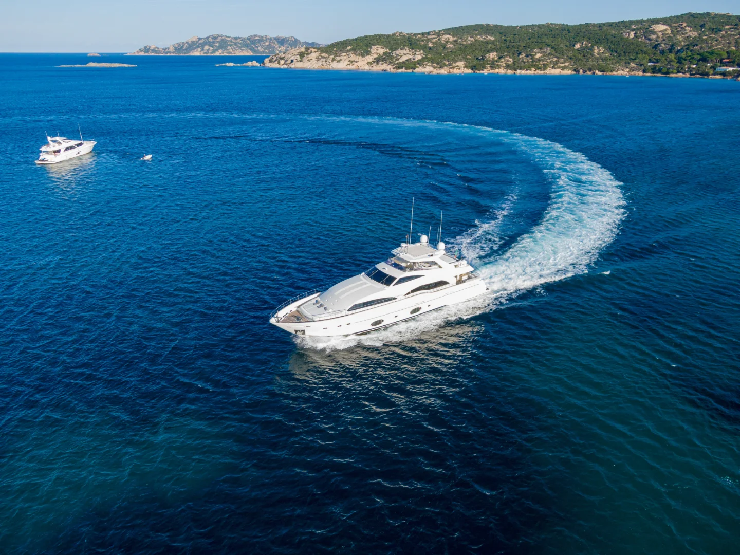 ETHNA | Ferretti Custom Line 97 - Photo 5
