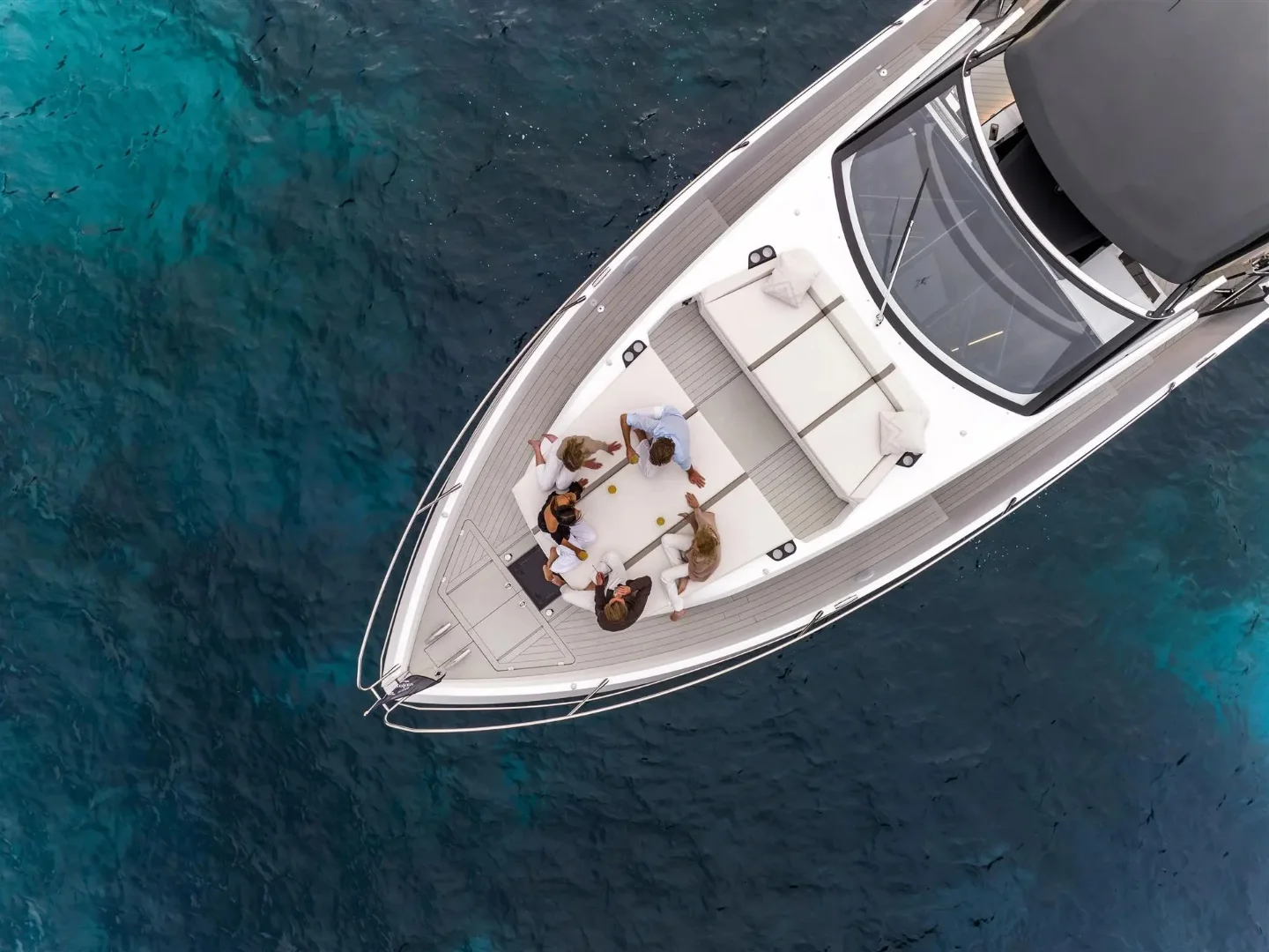 ELISEAUM | Sunseeker Superhawk 55 - Photo 8
