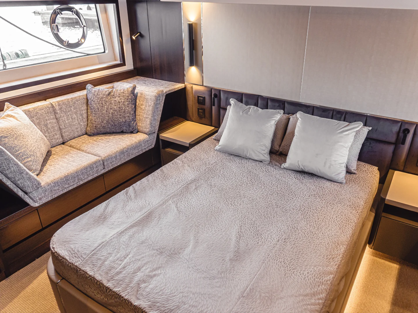 PERFECTION STILL | Sunseeker Manhattan 55 - Photo 16