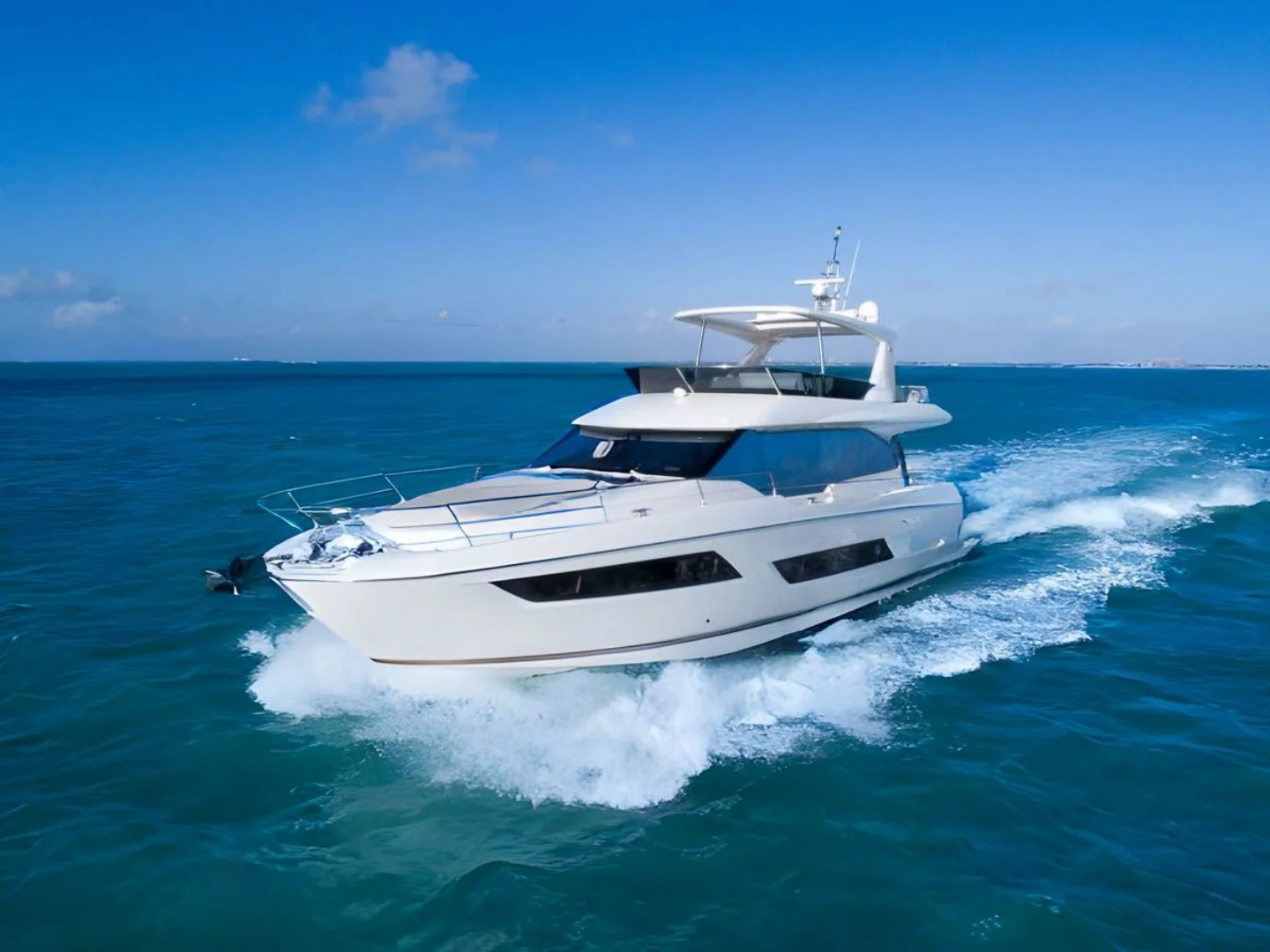 ROMY ONE | Prestige 680