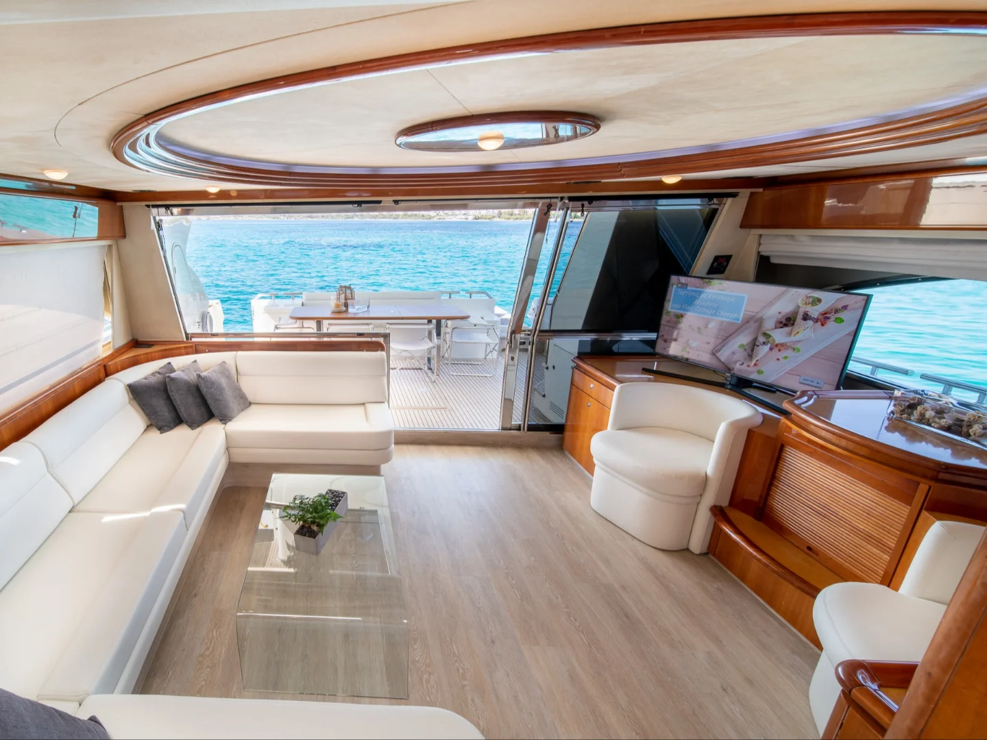 SIMPLY BRILLIANT | Ferretti 68 - Photo 14