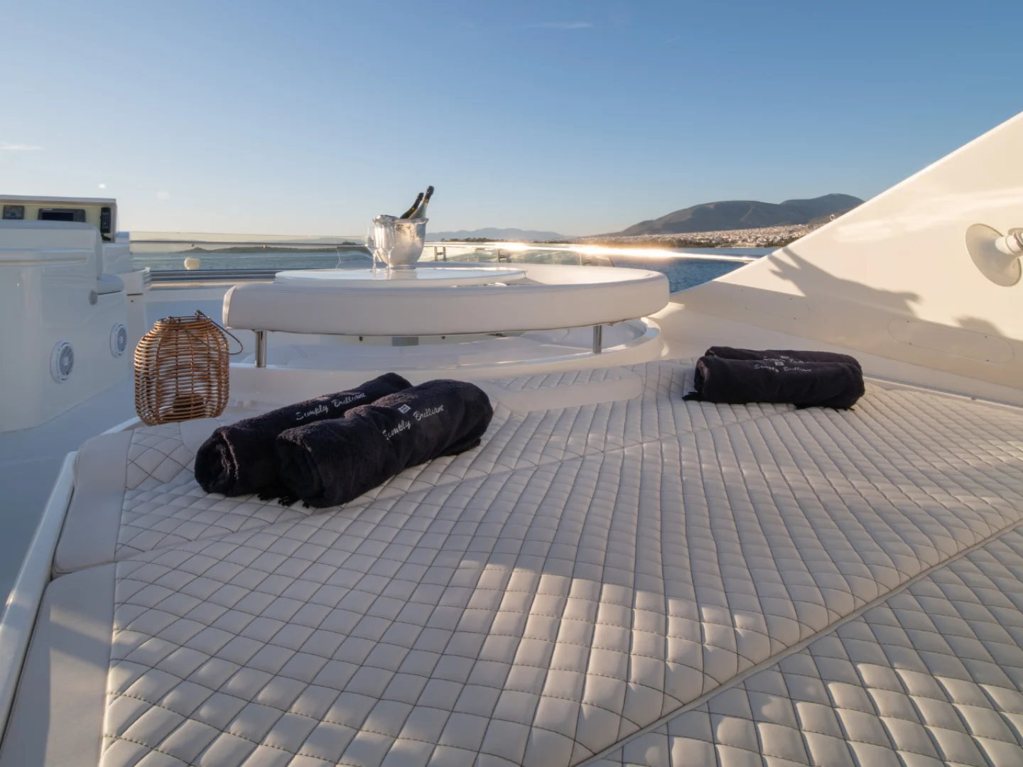 SIMPLY BRILLIANT | Ferretti 68 - Photo 11