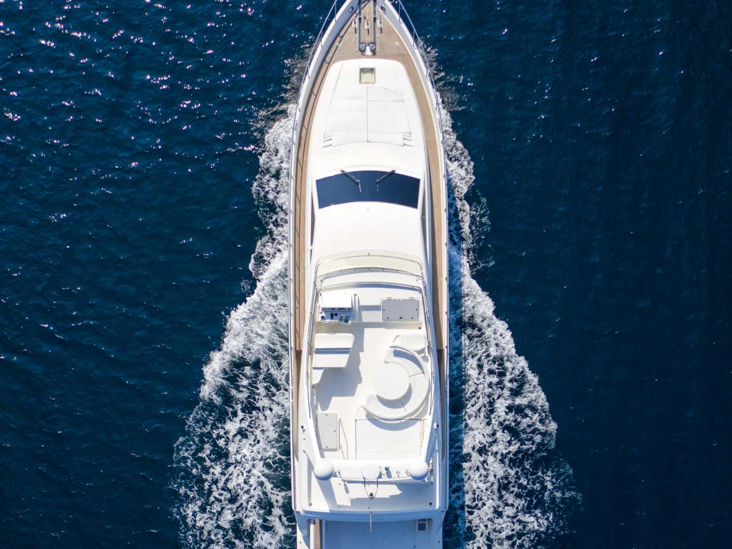 SIMPLY BRILLIANT | Ferretti 68 - Photo 6