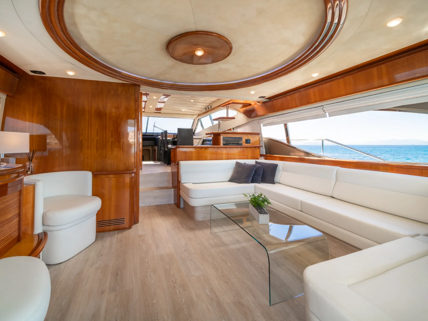 SIMPLY BRILLIANT | Ferretti 68 - Photo 17