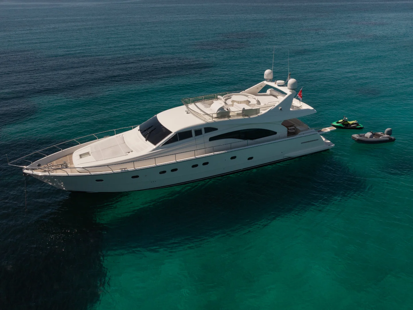 SIMPLY BRILLIANT | Ferretti 68 - Photo 4