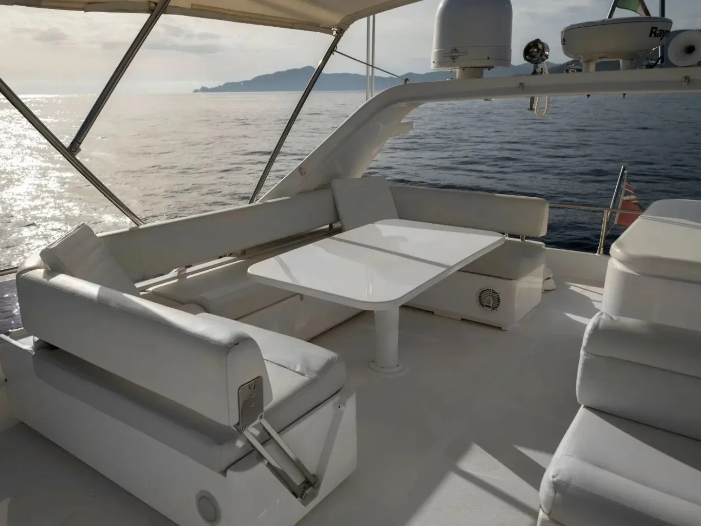 Ferretti 630 Fly - Photo 8