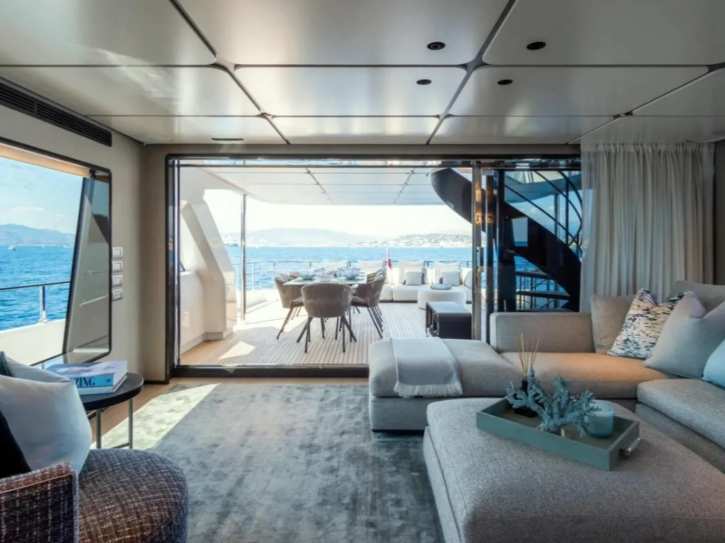 MRS L |  Custom Line Navetta 30 - Photo 11