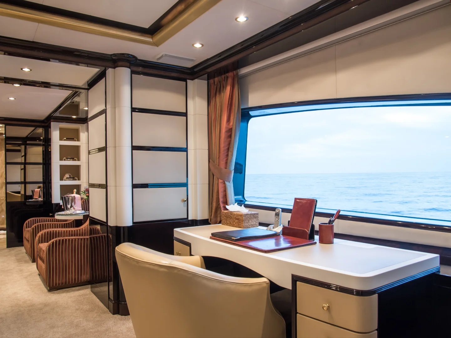 DIANE | Benetti 43M - Photo 18
