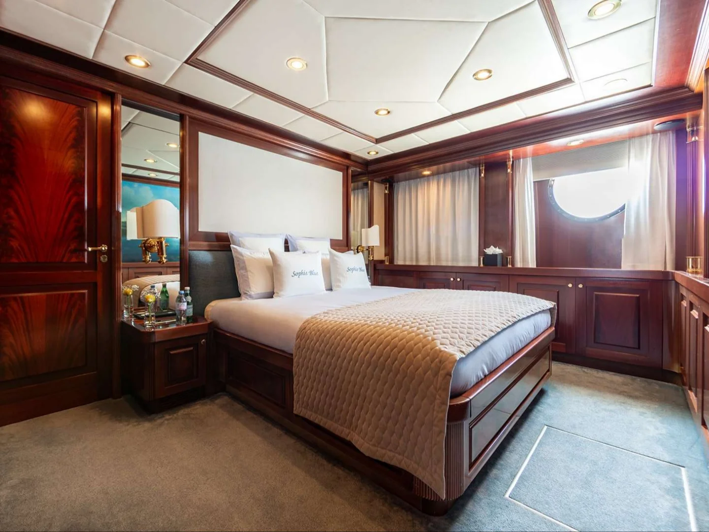 SOPHIE BLUE | CBI Navi 41M - Photo 19