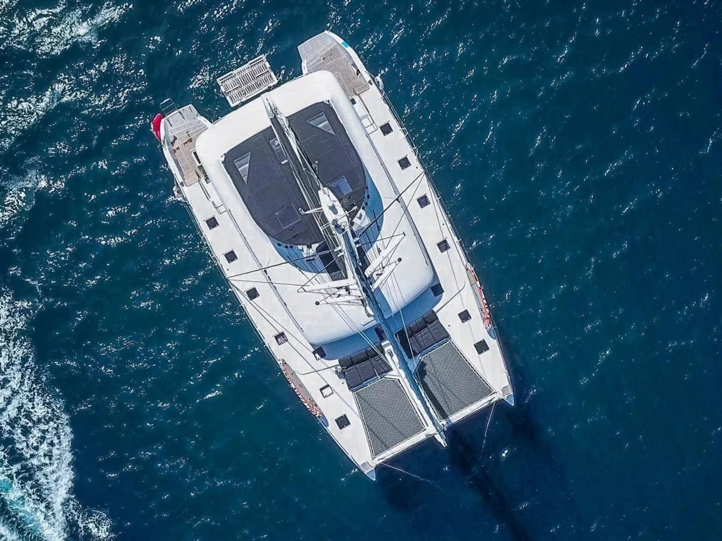 LADY FIONA | Lagoon 620 - Photo 3