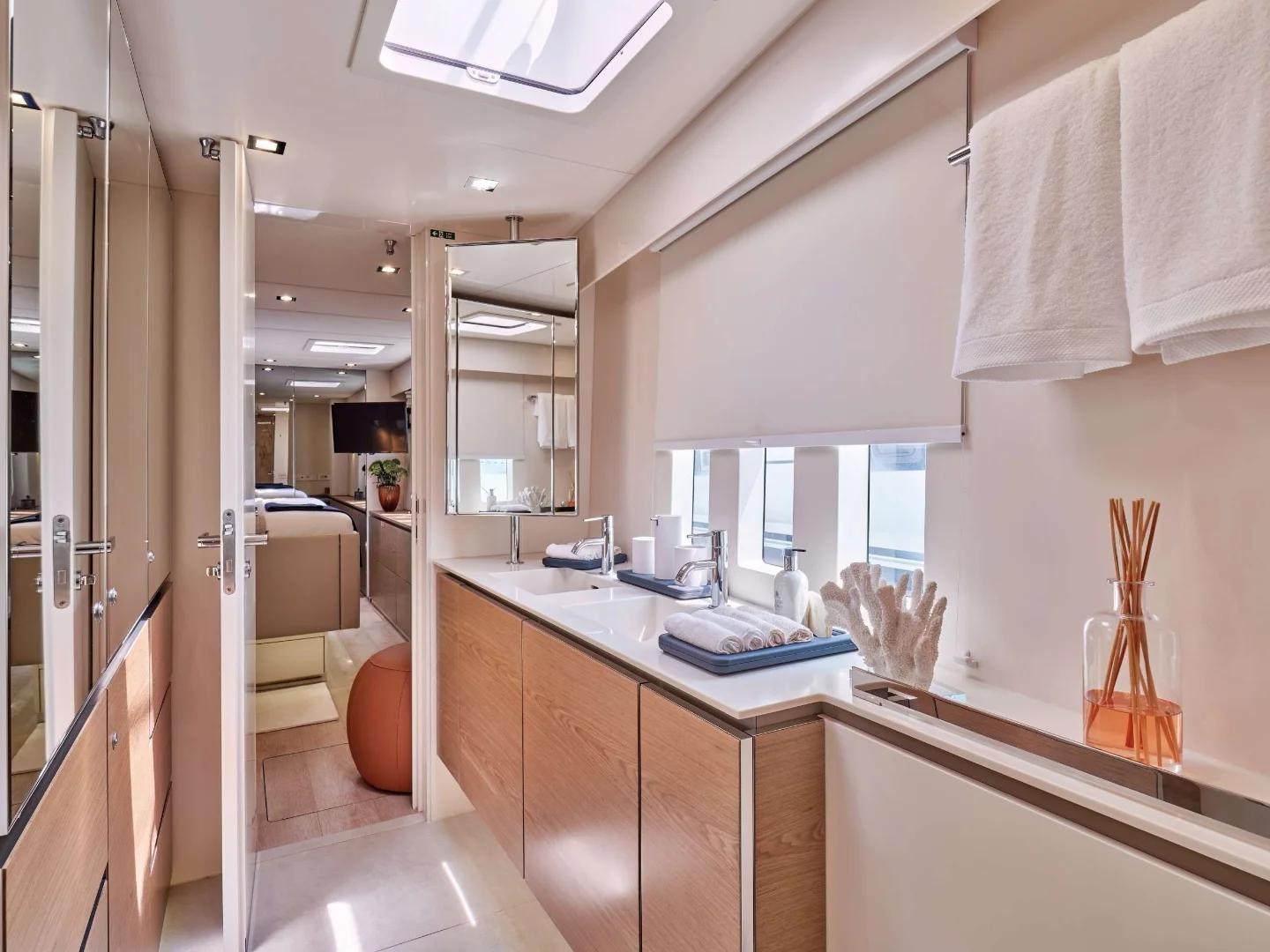 DAWN | Sunreef 60 Sail - Photo 16