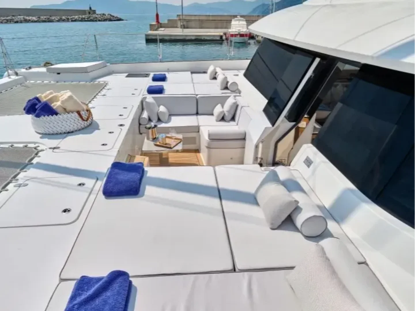 DAWN | Sunreef 60 Sail - Photo 3